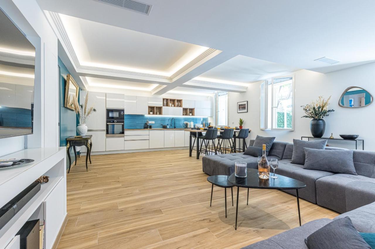 Luxury 3 Bdr Garden & Parking - Angels' Garden Apartment